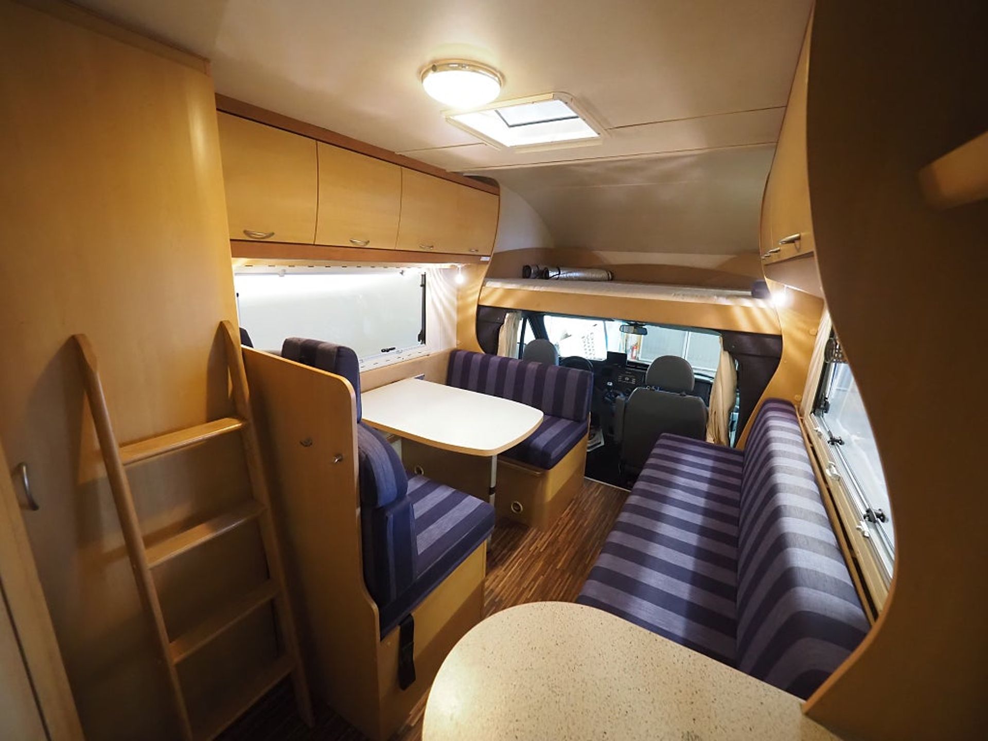 Eura Mobil Campervan Ford 2.2 TDCi 2007, photo 6/15