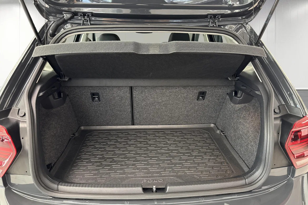 picture of a car