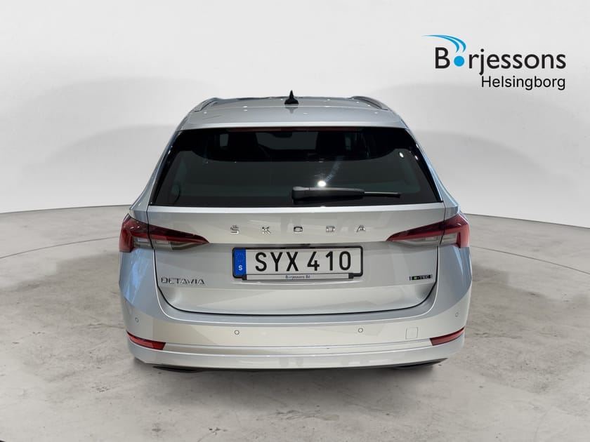 Bild 4 av Škoda Octavia Kombi 1,0 TSI M-HEV 110 HK 7 VXL DSG