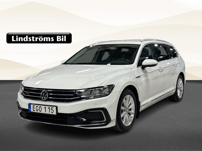 Bild 1 av Volkswagen Passat Sportscombi GTE SC 1.4 TSI PHEV Drag Vinterhjul Värmare
