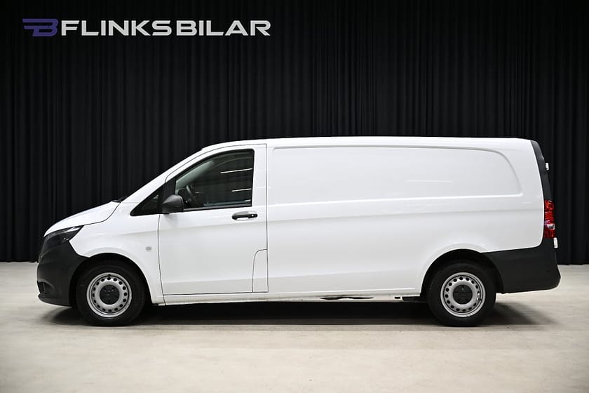 Bild 2 av Mercedes-Benz Vito 111 CDI 2.8t Lång Drag Värmare Backkamera P-Sensor