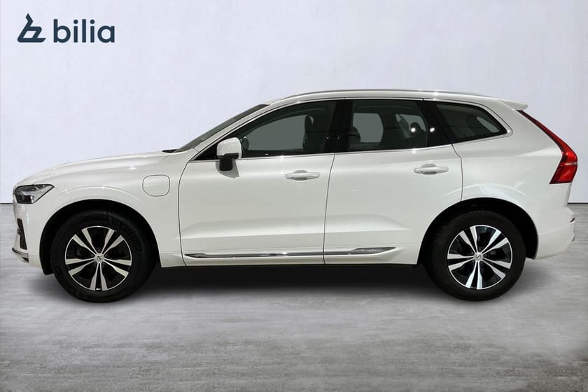 Bild 3 av Volvo XC60 Recharge T6 Core Edition. Dragkrok.