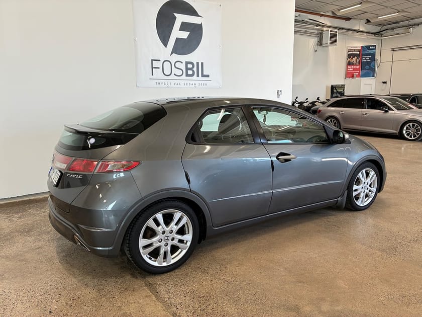 Bild 4 av Honda Civic 1.8 i-VTEC Sport M-värmare SoV