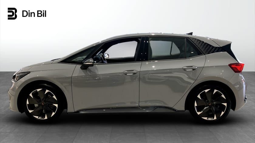 Bild 2 av CUPRA Born e-boost 58 58kWh B-kamera Carplay
