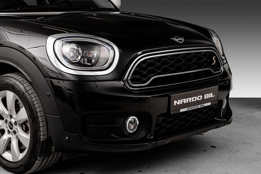 Bilde 2 av MINI Countryman Cooper SE ALL4 ALL4/LED/R.kamera/Excitement pack/S.Seter