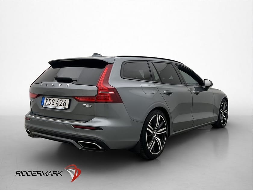 Bild 5 av Volvo V60 T5 R-Design Pano H/K Drag Skinn 360° HUD BLIS