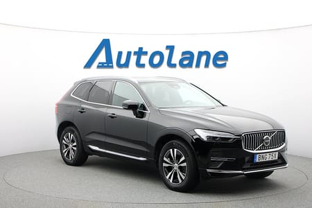 Volvo XC60 Recharge T6 AWD Core Edition Pano,Drag,360°,Värmare,GPS