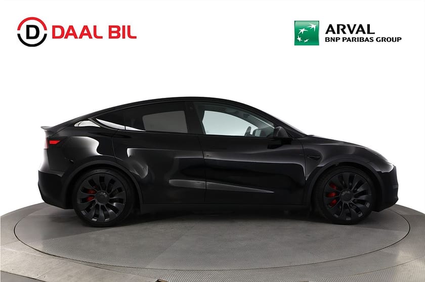 Bild 5 av Tesla Model Y Performance AWD 77 kWh 534HK PRIVAT/FÖRETAGLEASING