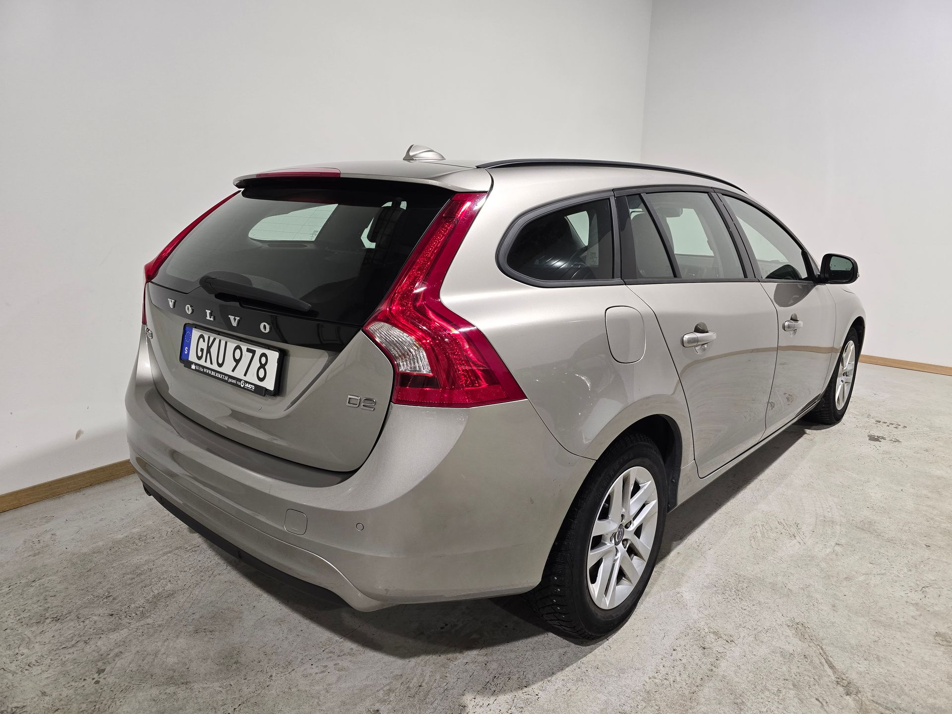 Volvo V60 D2 2015, kuva 5/10