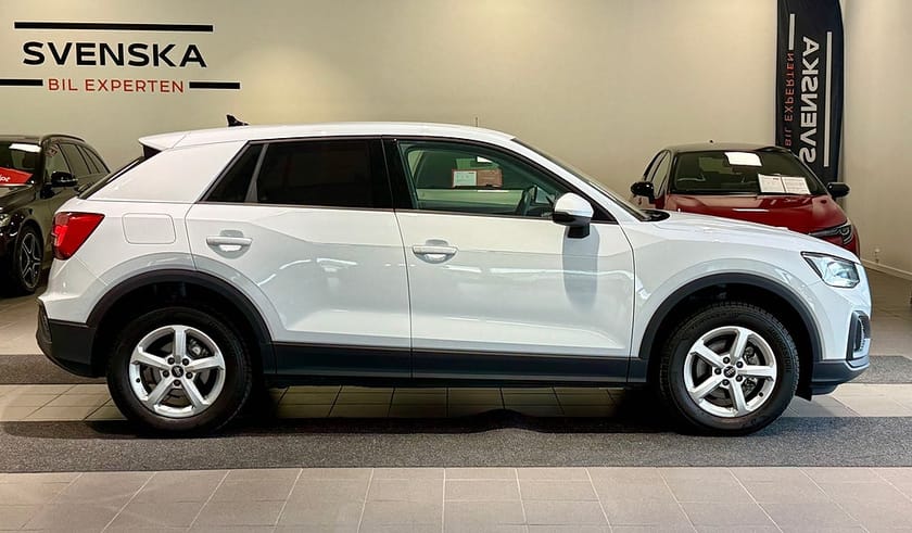 Bild 5 av Audi Q2 30 TFSI 30TFSI 116hk Proline/Cockpit/Backkamera/LED/V-Hjul/Drag