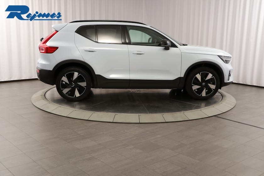 Bild 3 av Volvo EX40 Single Motor Extended Range R Plus Edt