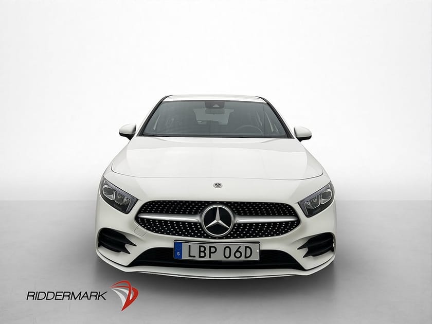 Bild 2 av Mercedes-Benz A 180 136hk AMG Drag Kamera CarPlay Halvskinn