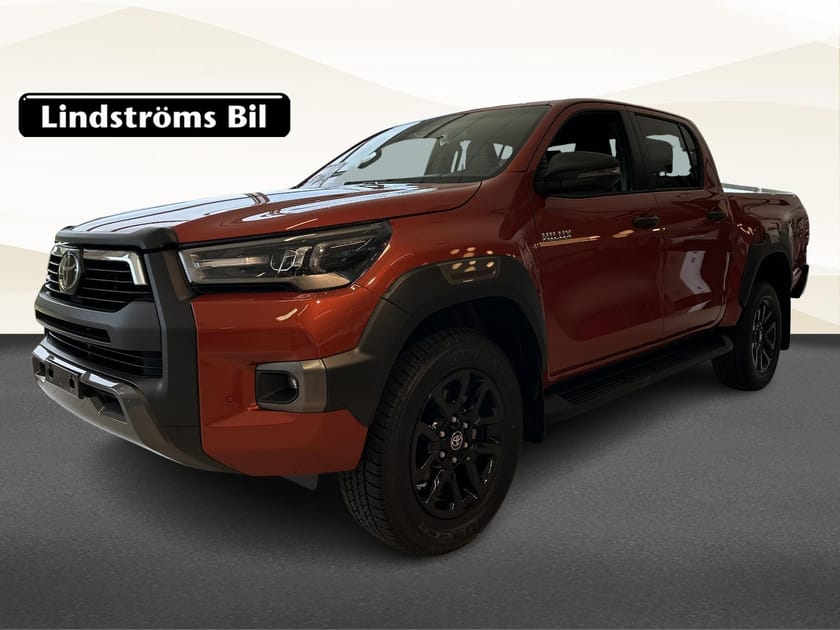 Bild 1 av Toyota Hilux Dubbelhytt 2,8 Mhev Invincible D-cab