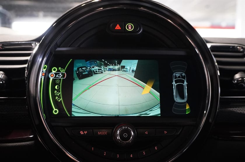 Bild 5 av MINI Cooper Clubman 136hk Manuell Chili H K Elstol Läder HUD Navi Kamera Aktivfarthållare