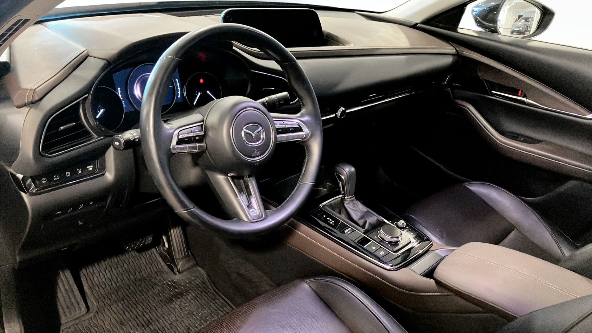 Mazda CX-30 2020, bild 5/9