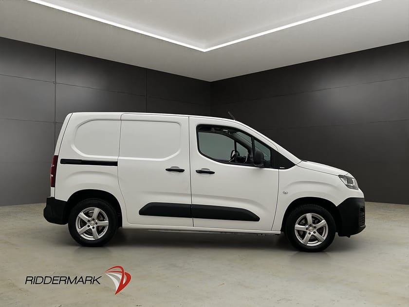 Bild 2 av Citroën Berlingo Van 1.5HDi Ny-Kamrem Värmare Drag CARPLAY Moms