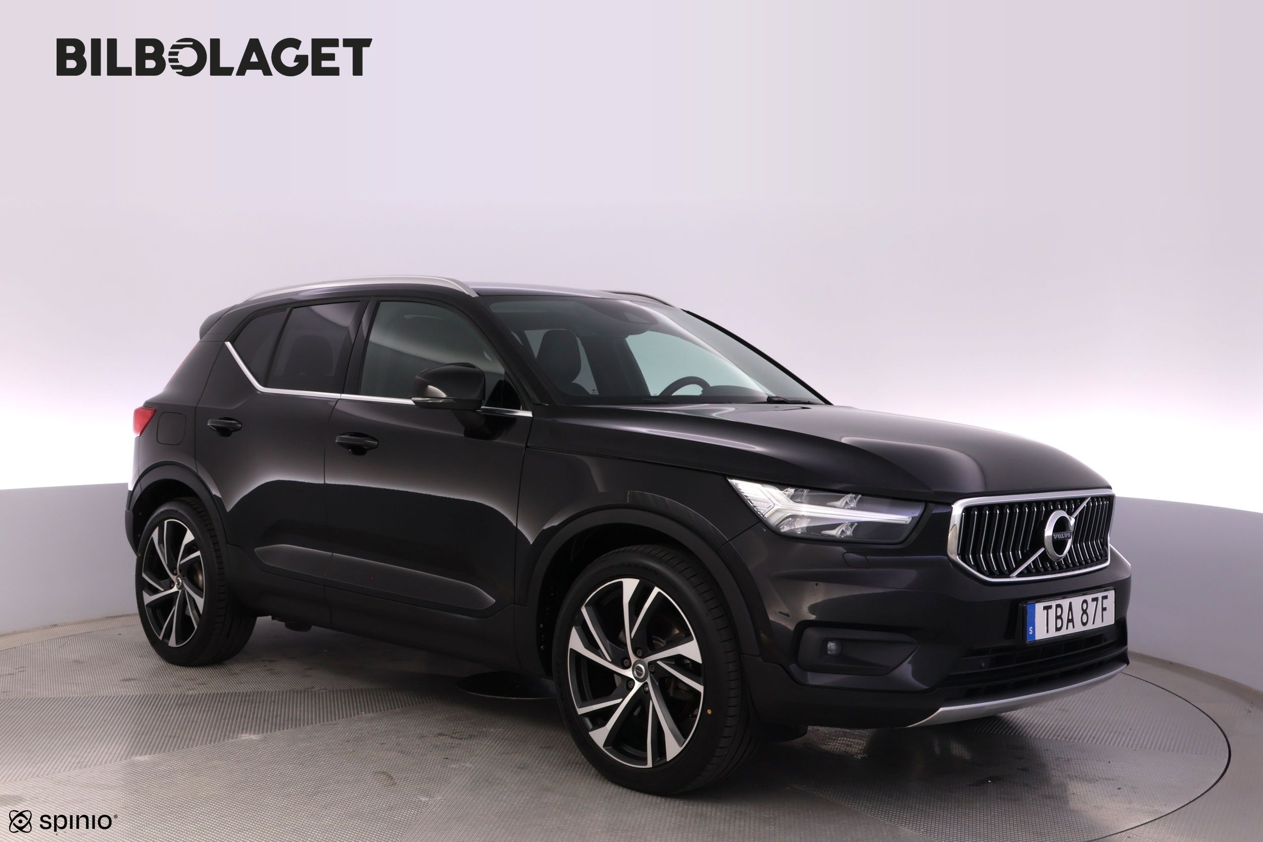 Volvo XC40 190 л.с.