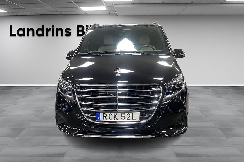Bild 2 av Mercedes-Benz V 300d 3.1t 9G-Tronic Euro 6