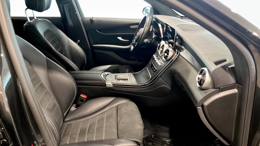 Bild 4 av Mercedes-Benz GLC 220 d 4MATIC 220d SUV/Drag