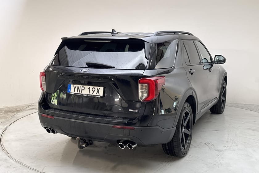 Bild 3 av Ford Explorer Plug-In Hybrid 3.0T EcoBoost (457hk) ST, Läder. Panorama