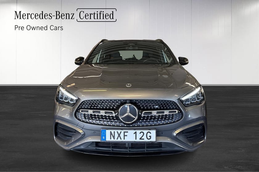 Bild 2 av Mercedes-Benz GLA 200 Moms/AMG/Panorama/Dragkrok