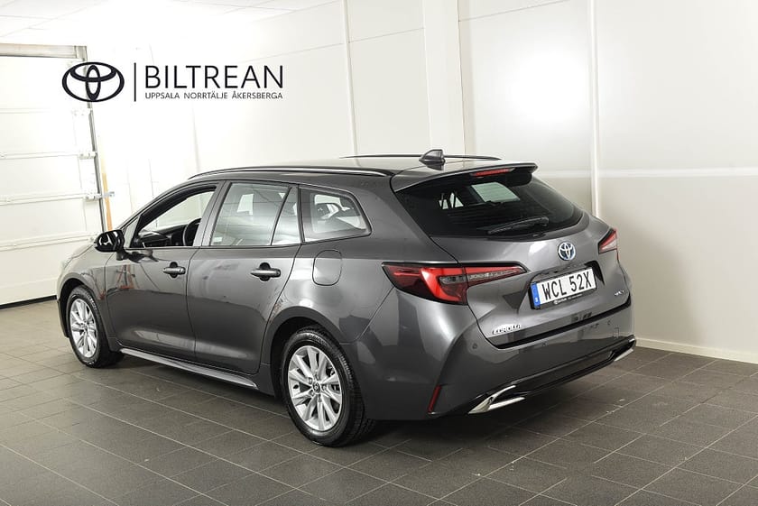 Bild 3 av Toyota Corolla Touring Sports Hybrid Kombi Elhybrid Active Plus Backkamera Rattvärme