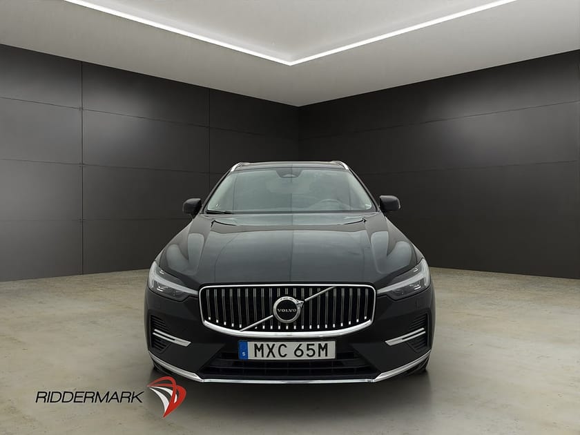 Bild 2 av Volvo XC60 T6 AWD 350hk Core Edt Pano Drag Kamera Värmare