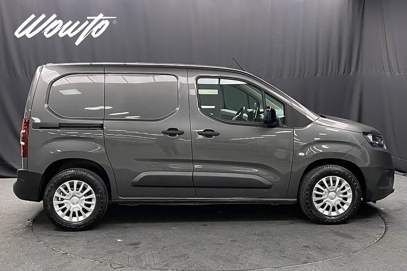 Bild 3 av Toyota ProAce City 1.5D 102HK 3-Sits /B-Kamera /Moms