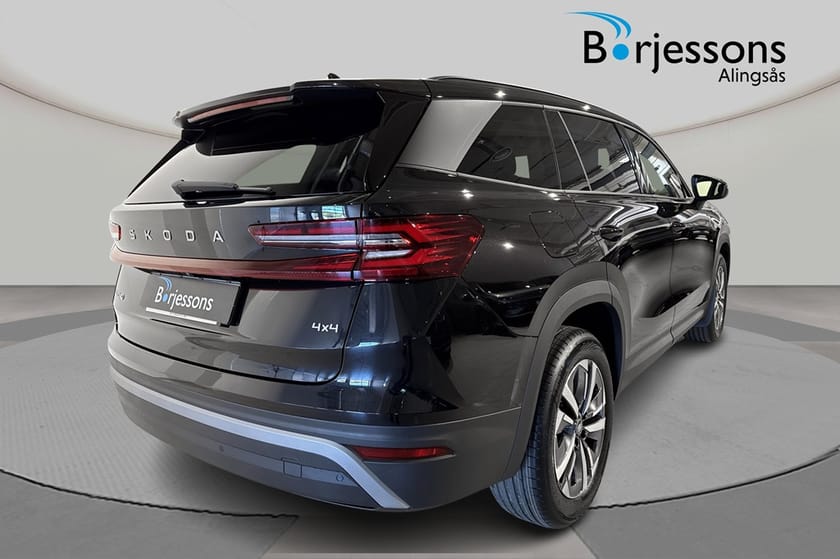 Bild 3 av Škoda Kodiaq Selection 2,0 TDI 193 Hk 7 vxl DSG 4x4 7-sits 2500