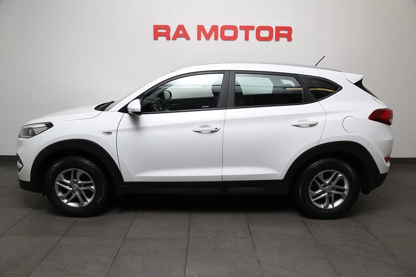 Bild 3 av Hyundai Tucson 1,6 GDI blue 132hk Active 2WD Extraljus Dragkrok