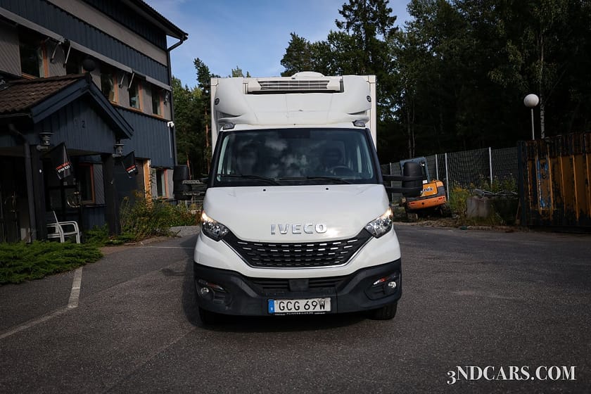 Bild 2 av Iveco Daily 35-140 Chassi Cab 2.3 JTD Hi-Matic EU6 Kylbil Bakgavel