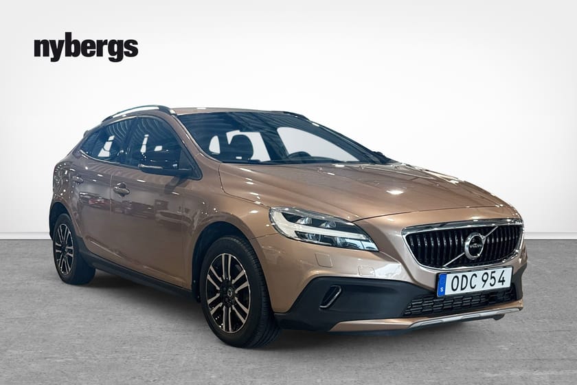 Bild 5 av Volvo V40 Cross Country T4 AWDBusinessAdvanced med dragkrok och p-värmare