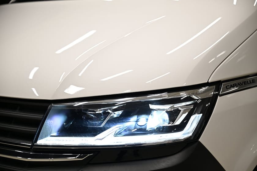 Bild 3 av Volkswagen Caravelle TDI DSG 150HK L2|8-Sits|LED|Drag|Värmare|GPS|Backkamera