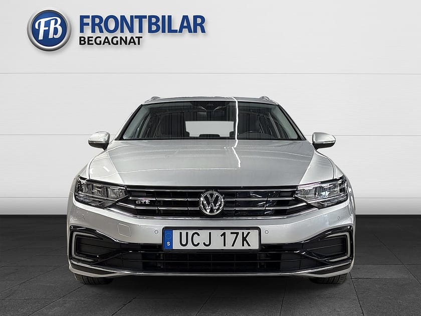 Bild 2 av Volkswagen Passat Sportscombi GTE 1.4TSI/GTE/Bkamera/Värmare/Drag/Keyless
