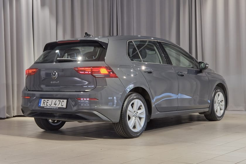 Bild 4 av Volkswagen Golf | Drag | Navi | Backkamera | Adaptiv farthållare