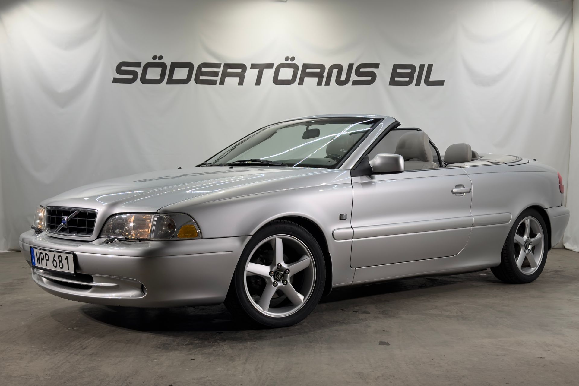 Volvo C70 Cabriolet 2.4 T 200 HK 2005, bild 2/15