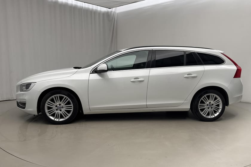 Bild 2 av Volvo V60 D4 (190hk) Momentum
