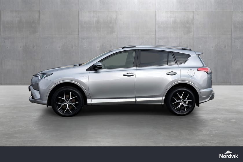 Bilde 2 av Toyota RAV4 Hybrid AWD/Hengerfeste/Navigasjon