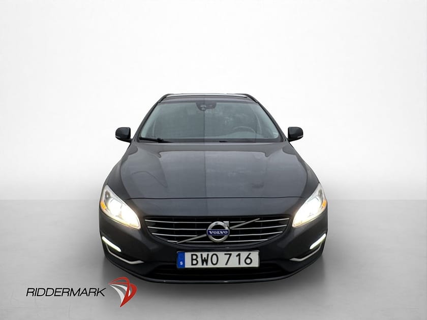 Bild 2 av Volvo V60 D4 181hk Momentum Värmare Rattvärme Sensorer