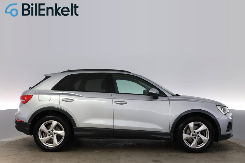 Bild 2 av Audi Q3 40 TFSI quattro Advanced Värmare Drag Cockpit