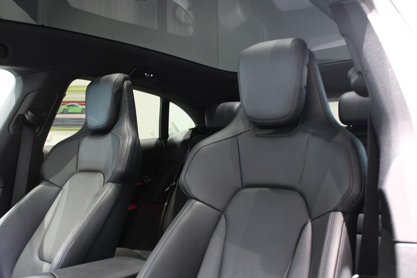 Bild 4 av Porsche Taycan 4 Cross Turismo
