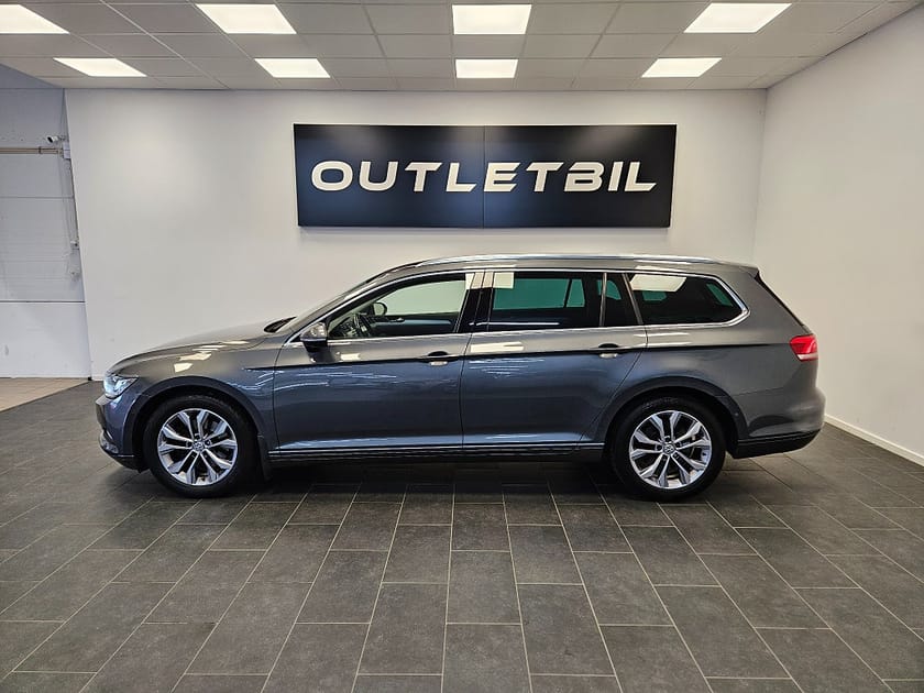 Bild 2 av Volkswagen Passat Sportscombi 2.0 TDI 150hk Automat Backkamera Drag