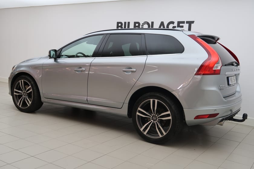 Bild 3 av Volvo XC60 D4 AWD R-Design Business E/Klimatpkt/AdaptivF-H/SENSUS/Värmare/Drag