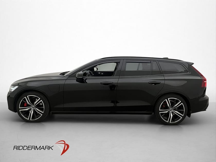 Bild 5 av Volvo V60 T6 AWD R-Design VOC Värmare Kamera Navi Dragkrok
