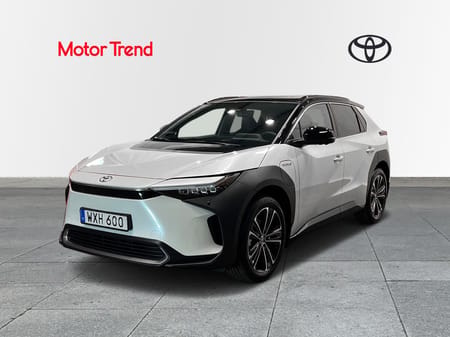 Toyota bZ4X AWD EXECUTIVE 20 ALUFÄLGAR PANORAMAGLASTAK B