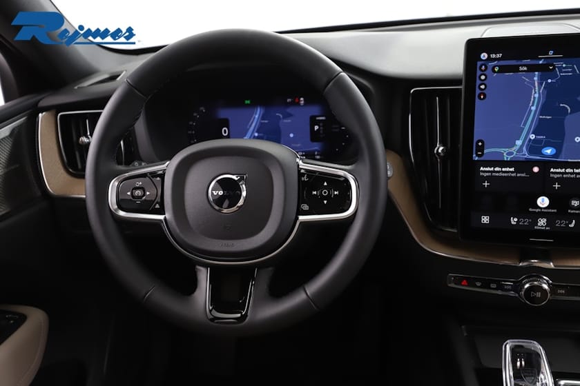 Bild 4 av Volvo XC60 T6 Plus Dark Nordic Edition