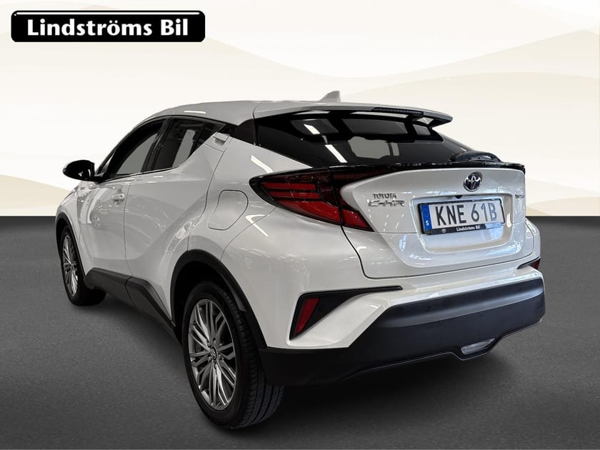 Bild 4 av Toyota C-HR Hybrid Executive 1.8 122hk S&V-Hjul M/K-Värmare JBL