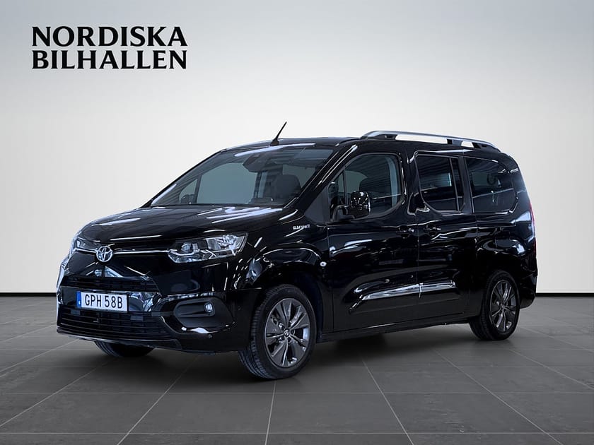 Bild 3 av Toyota ProAce City Verso Electric 50 kWh 7-Sits Kamera HUD Apple Car