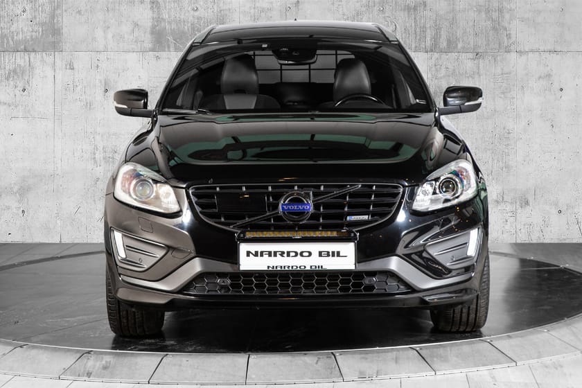 Bilde 2 av Volvo XC60 D4 215 AWD R-Design/Ryggekamera/ACC/Rattvarme