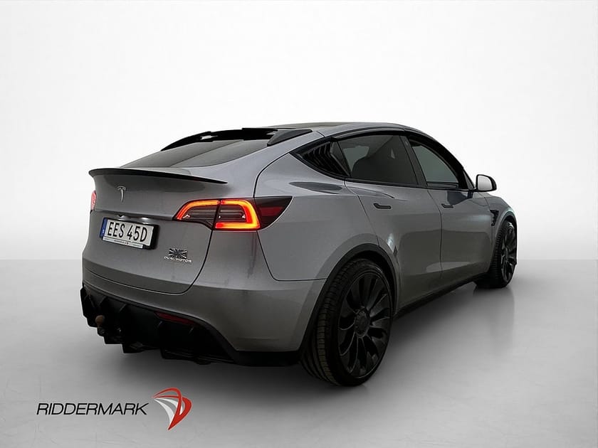 Bild 5 av Tesla Model Y Performance Värmepump Dragkrok Autopilot